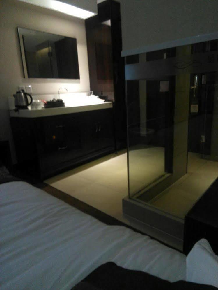 Best Boutique Hotel Taizhou Taizhou  ภายนอก รูปภาพ