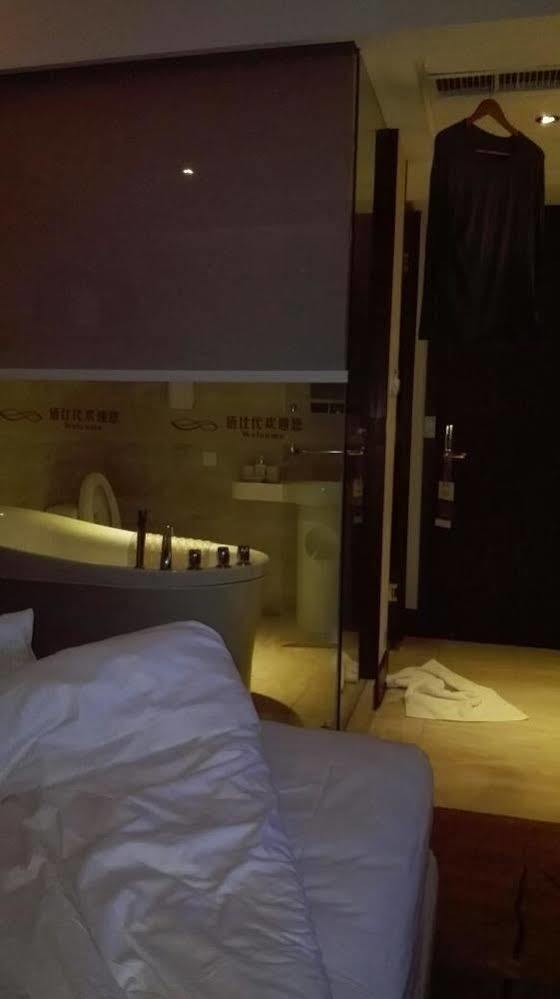 Best Boutique Hotel Taizhou Taizhou  ภายนอก รูปภาพ